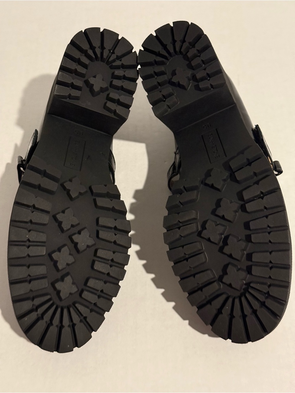 Sun + Stone Black Patent Mary Jane Lug Block Heel Size 9.5 - Picture 10 of 13